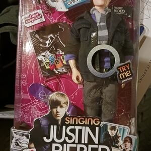 Justin Bieber Singing Doll - Black and Blue